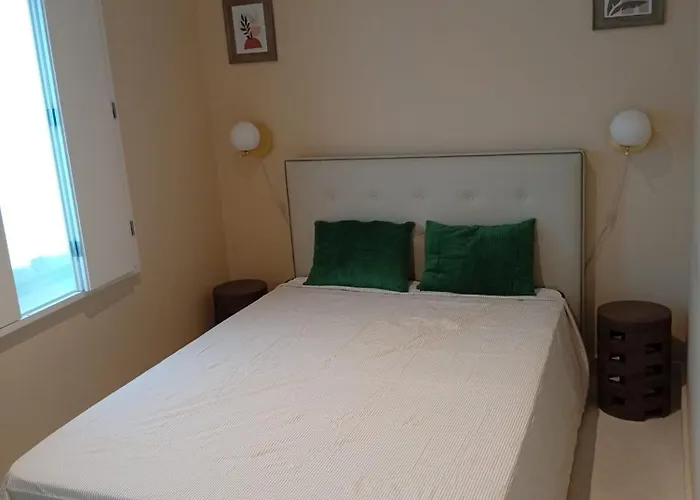 Charming & Sunny In Historic 아파트 포르투